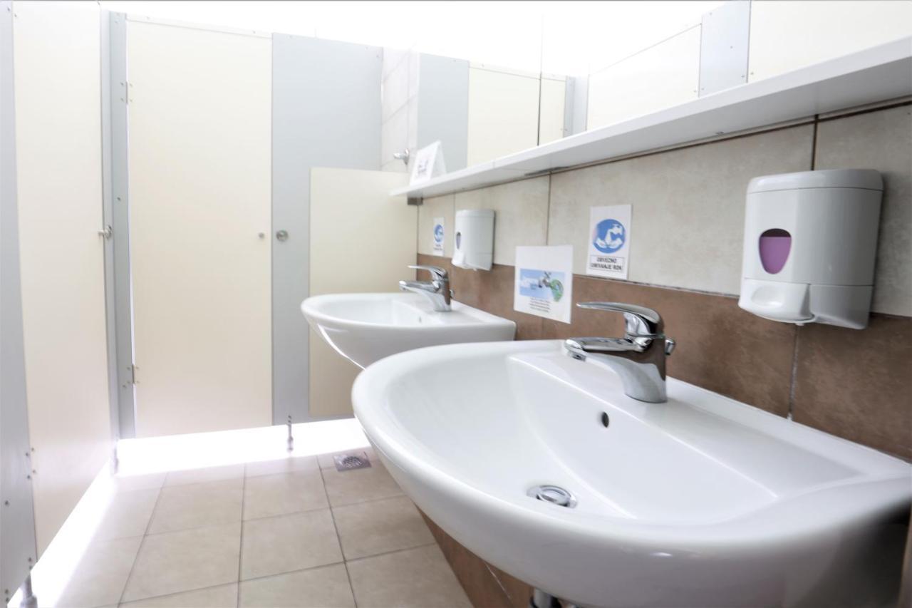 Hostel Soline Portoroz Luaran gambar